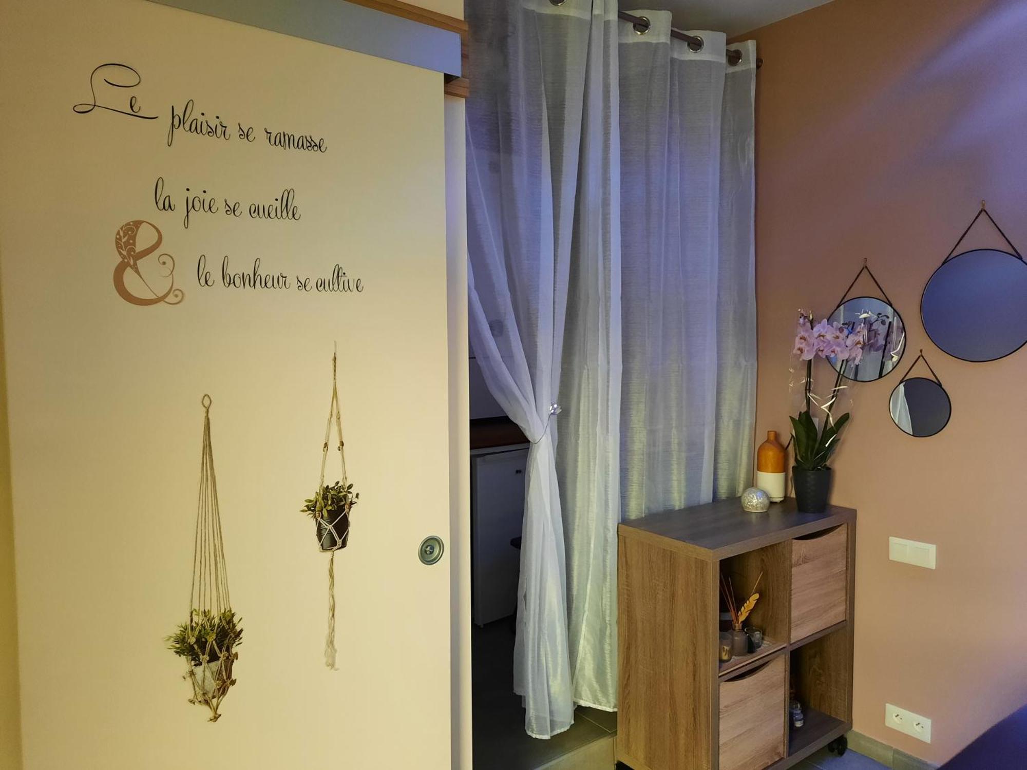 Le Cocon Villa Lussas Luaran gambar